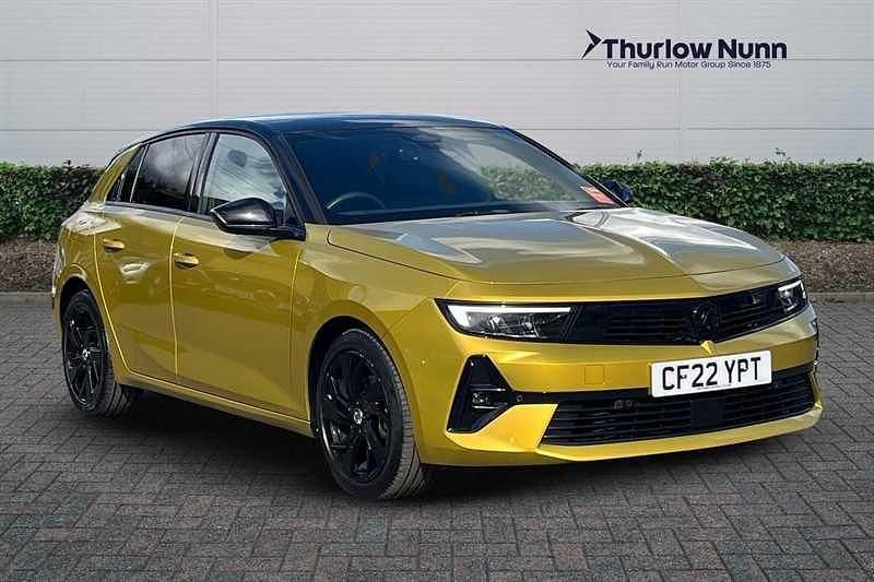 Yellow Used 2022 Vauxhall Astra GS Line Hatchback | £16,299 (Fair price) - Image 1/4