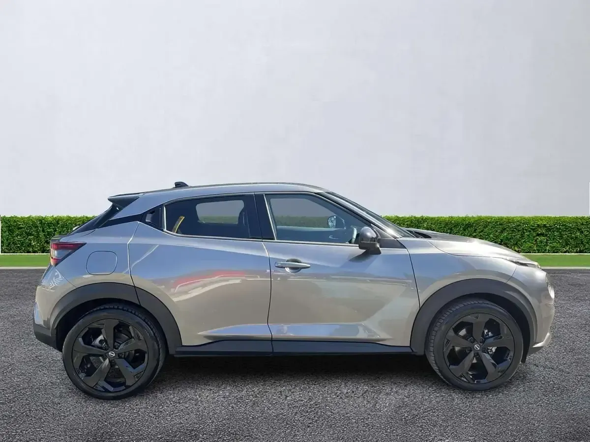 Used Nissan Juke Tekna 143 HP (105 kW) 2025 Grey SUV
