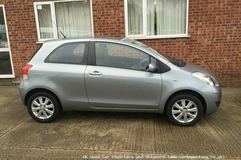 Begagnad Toyota Yaris 2009 Halvkombi