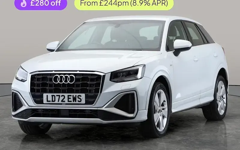 Usado Audi Q2 S-Line 150 HP (110 kW) 2025 SUV