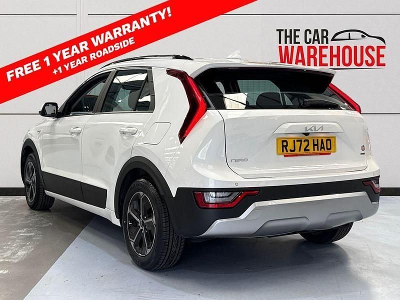 Used Kia Niro 139 HP (102 kW) 2022 White SUV