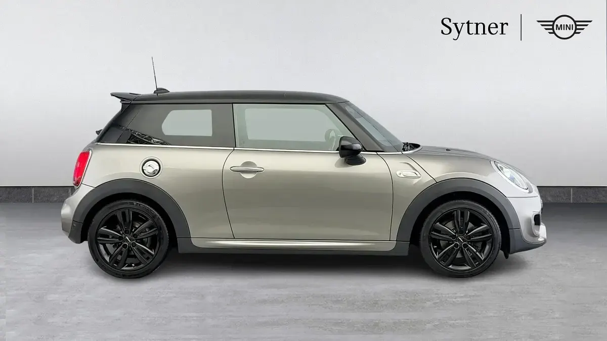 Used Mini Cooper S Hatch 189 HP (139 kW) 2018 Silver Hatchback