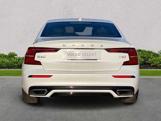 Used Volvo S60 R-Design 250 HP (183 kW) 2020 Sedan