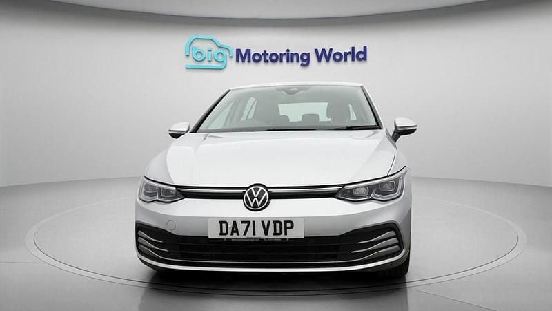 Used VW Golf VII Style 150 HP (110 kW) 2021 Silver Hatchback