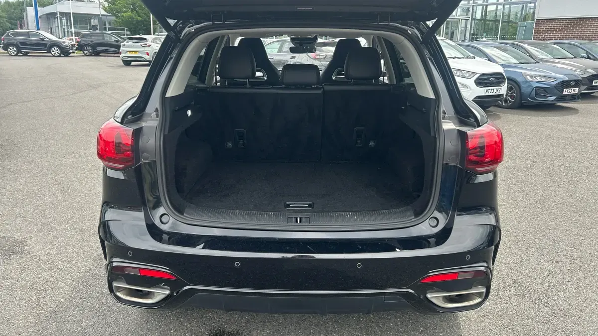 Used MG HS Trophy 162 HP (119 kW) 2024 Black SUV