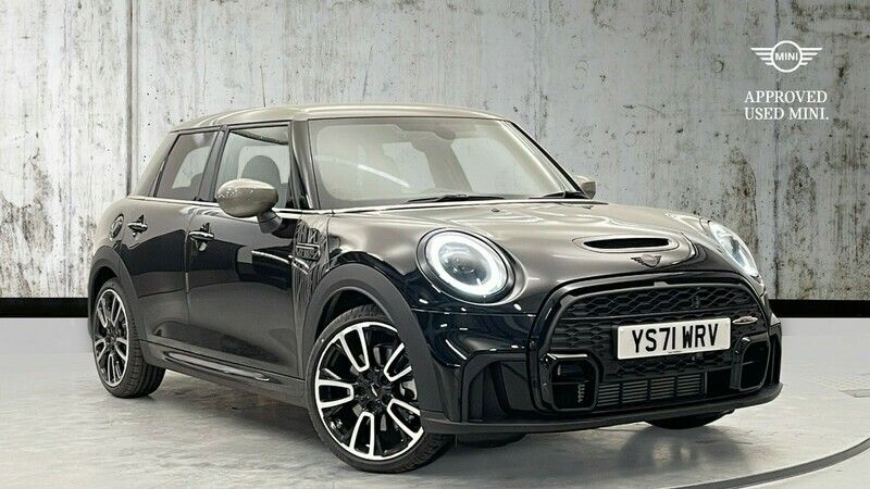 Black Used 2021 Mini Cooper S Hatch Hatchback | £19,500 (Fair price) - Image 1/4