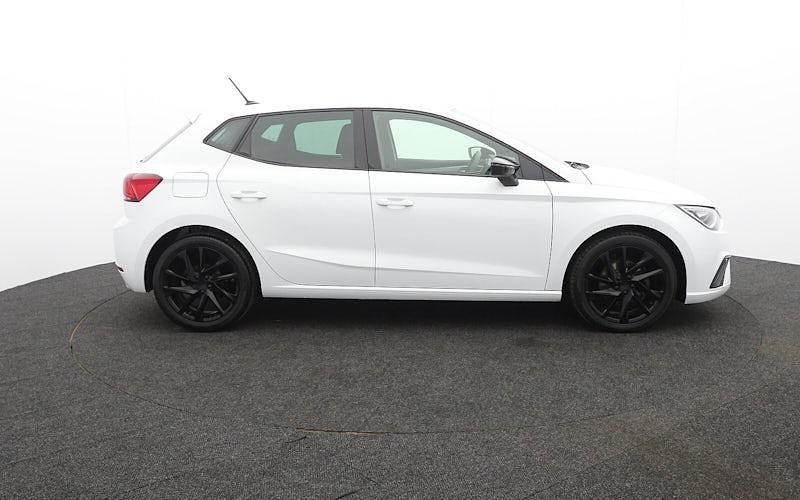 Used Seat Ibiza FR 110 HP (80 kW) 2023 White Hatchback
