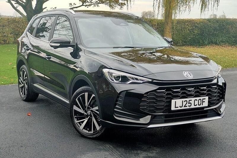 Used 2025 MG ZS Trophy SUV | £21,000 (A bit pricey) - Image 1/1