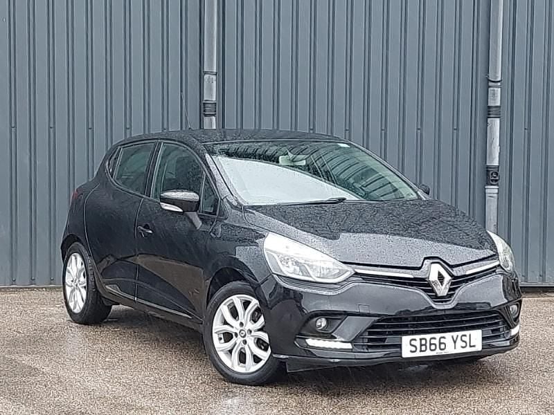 Black Used 2016 Renault Clio IV Dynamique Hatchback | £8,498 (Expensive) - Image 1/4