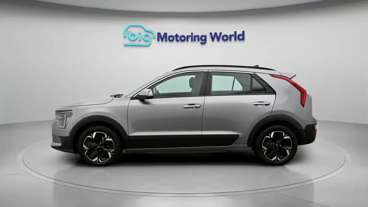 Used Kia Niro 150 kW (204 HP) 2023 Grey SUV