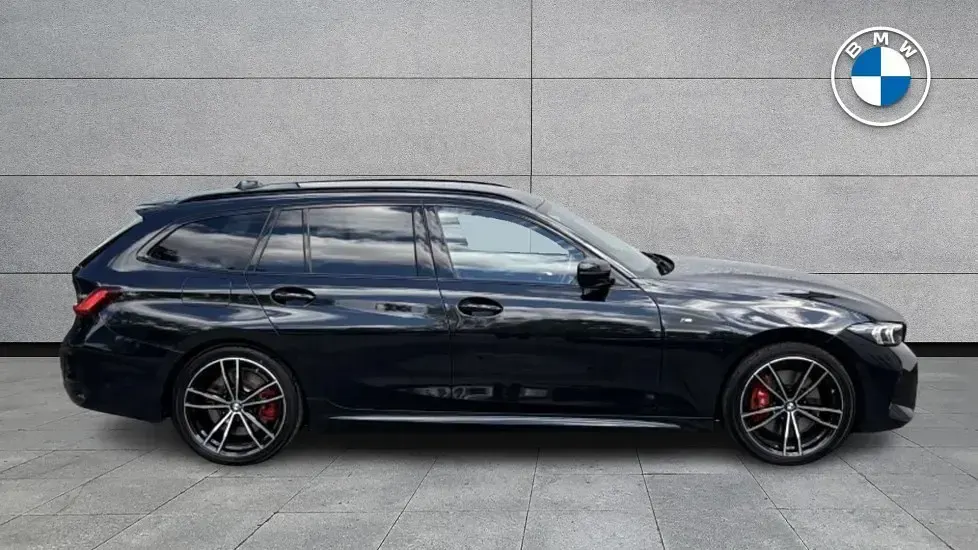 Used BMW 320 M Sport 187 HP (137 kW) 2024 Black Estate