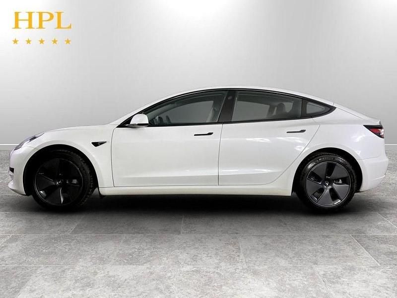 Used Tesla Model 3 RWD 177 kW (241 HP) 2023 White Sedan