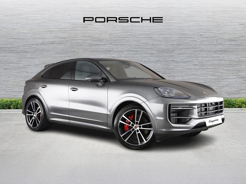 Quarzite grey metallic Used 2025 Porsche Cayenne SUV | £100,900 (A bit pricey) - Image 1/4