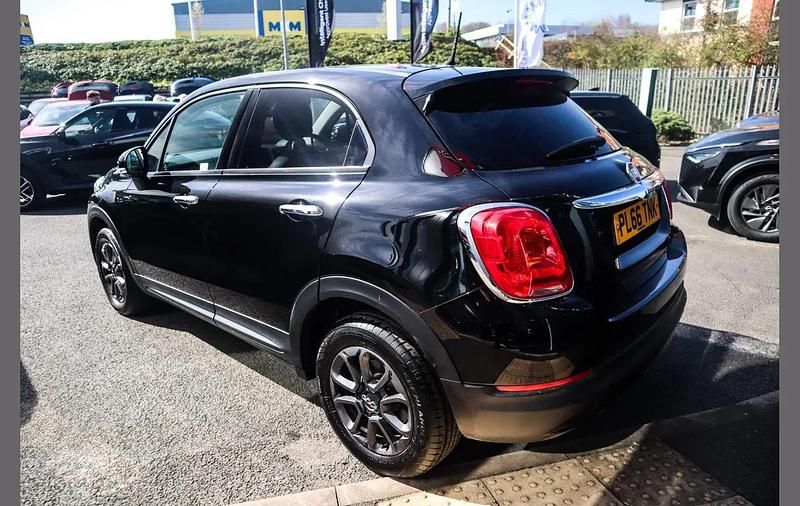 Used Fiat 500X Pop 110 HP (80 kW) 2016 Black SUV