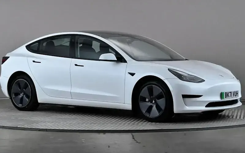 Used Tesla Model 3 Standard Range 180 kW (245 HP) 2021 Sedan