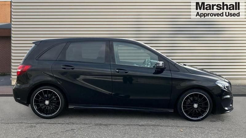 Used Mercedes B220 AMG Line Premium 177 HP (130 kW) 2017 Black MPV