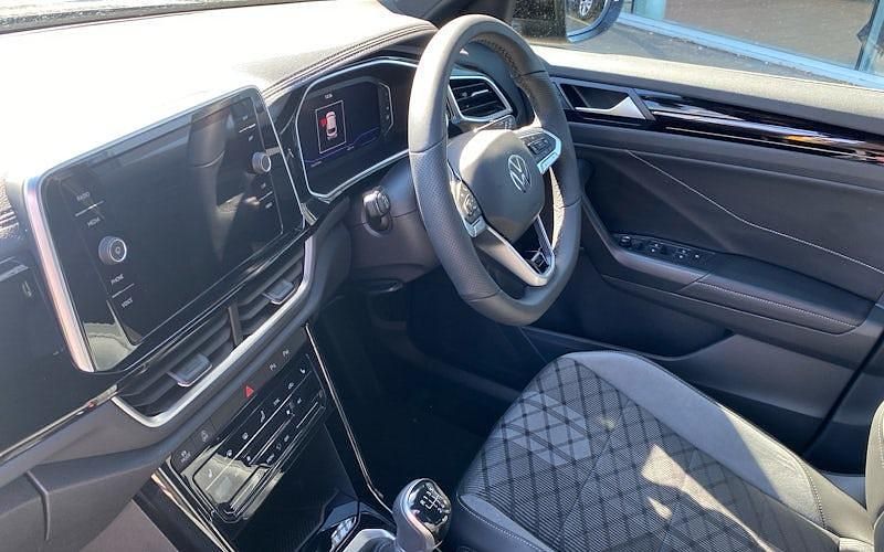 Usado VW T-Roc R-line 150 HP (110 kW) 2025 Preto SUV
