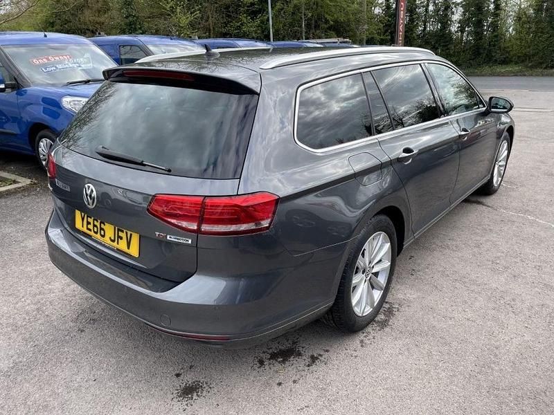 Used VW Passat Business+ 120 HP (88 kW) 2016 Grey Estate