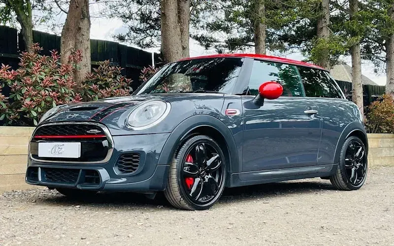Used Mini John Cooper Works Hatch 231 HP (169 kW) 2017 Hatchback