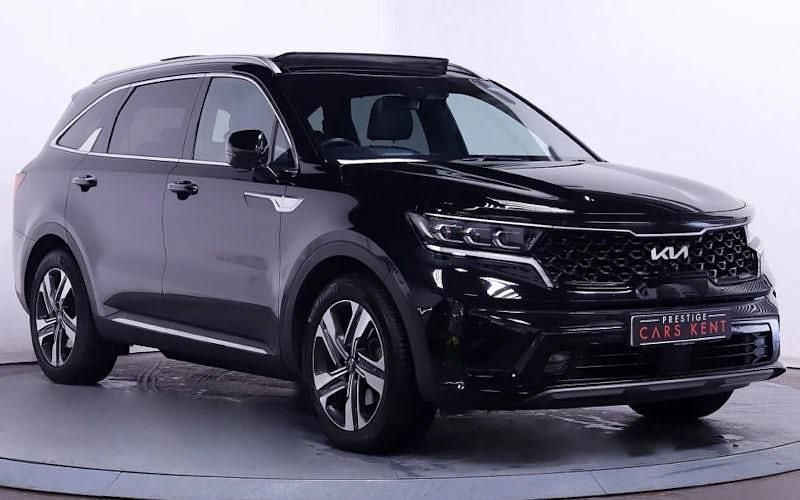 Black Used 2022 Kia Sorento SUV | £33,288 (Good price) - Image 1/4