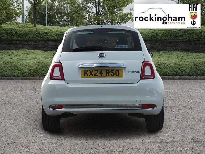 Used Fiat 500 S 70 HP (51 kW) 2024 White Hatchback