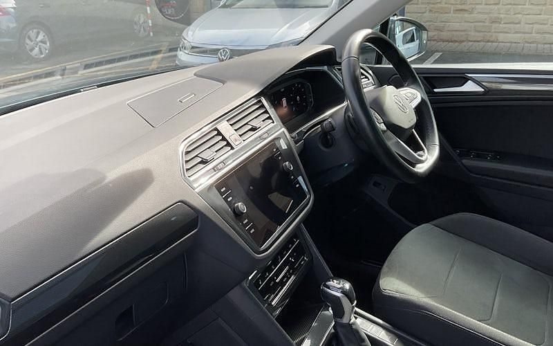 Usado VW Tiguan Elegance 150 CV (110 kW) 2023 SUV