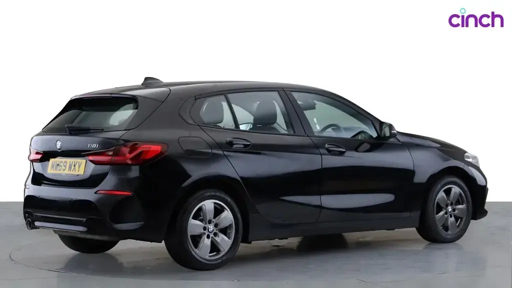 Used BMW 118 2019 Black Hatchback