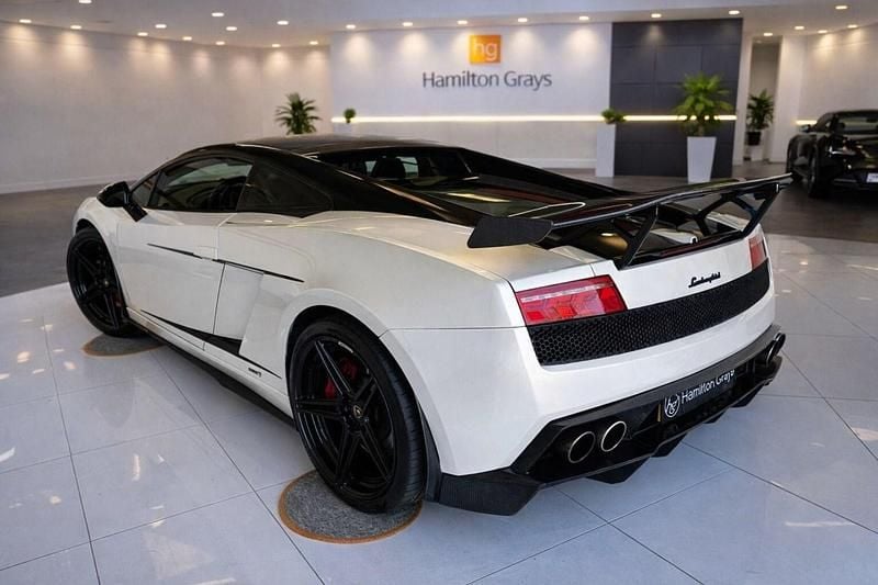 Used Lamborghini Gallardo 600 HP (441 kW) 2010 White Coupe