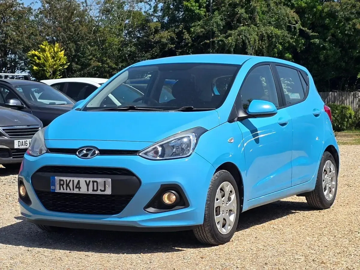 Used Hyundai i10 SE 2014 Blue Hatchback