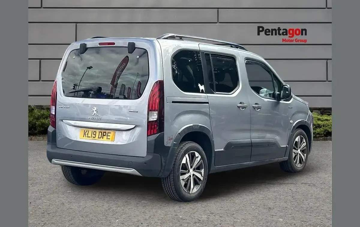 Used Peugeot Rifter GT-line 110 HP (80 kW) 2019 Grey MPV
