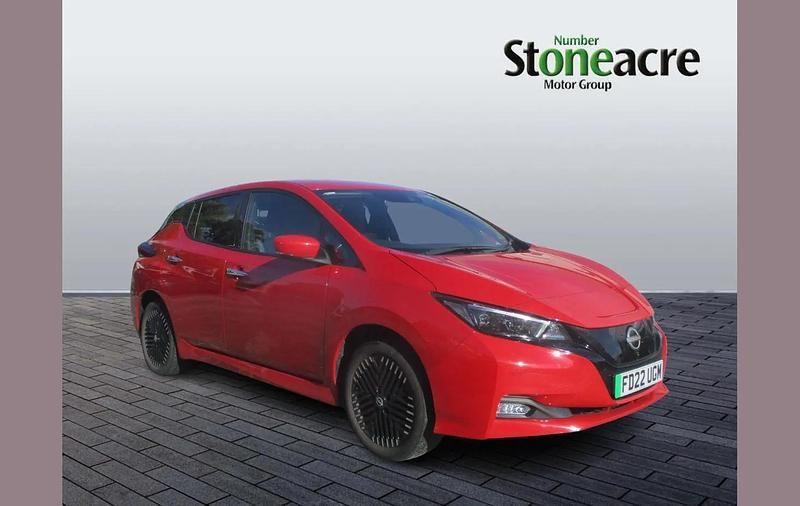 Red Used 2022 Nissan Leaf Tekna Hatchback | £12,995 (Fair price) - Image 1/4