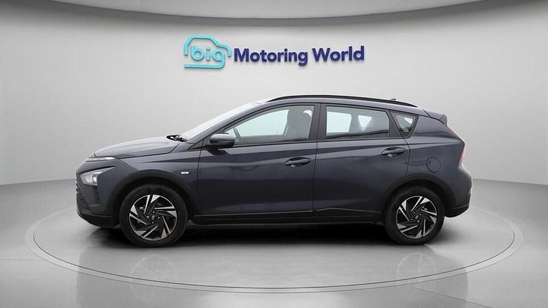 Used Hyundai Bayon SE 100 HP (73 kW) 2023 Grey SUV