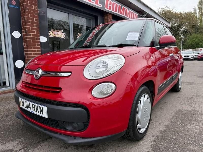 Used Fiat 500L Easy 95 HP (69 kW) 2014 Red MPV