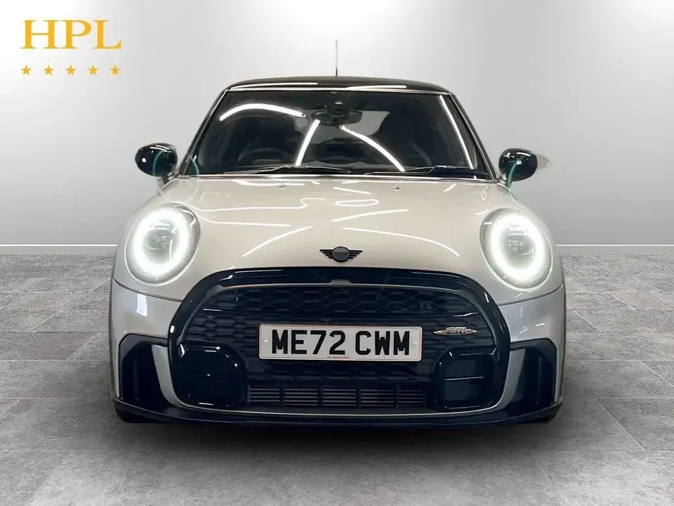 Used Mini Cooper Hatch 136 HP (100 kW) 2023 Silver Hatchback