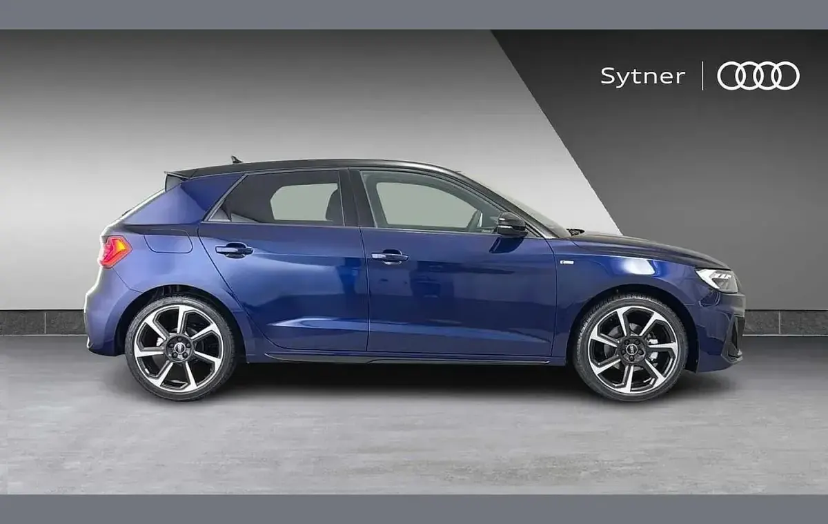 Used Audi A1 Black Edition 113 HP (83 kW) 2026 Blue SUV