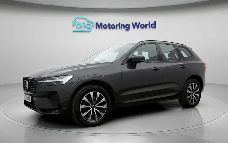 Used Volvo XC60 Plus 250 HP (183 kW) 2024 SUV