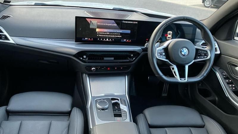 Used BMW 320 M Sport 181 HP (133 kW) 2025 White Estate