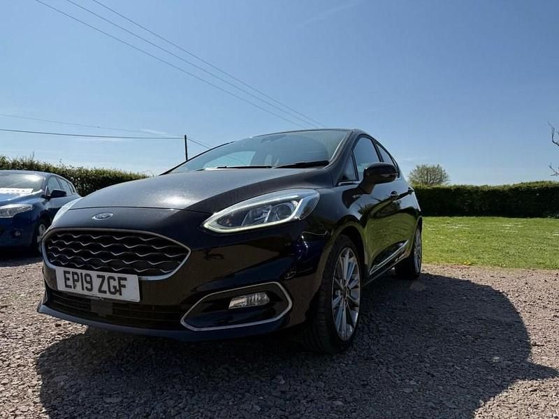 Używany Ford Fiesta Vignale 125 KM (91 kW) 2019 Czarny Hatchback