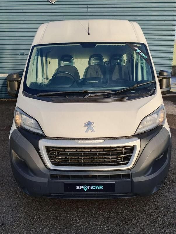 Used Peugeot Boxer 128 HP (94 kW) 2017 White Van