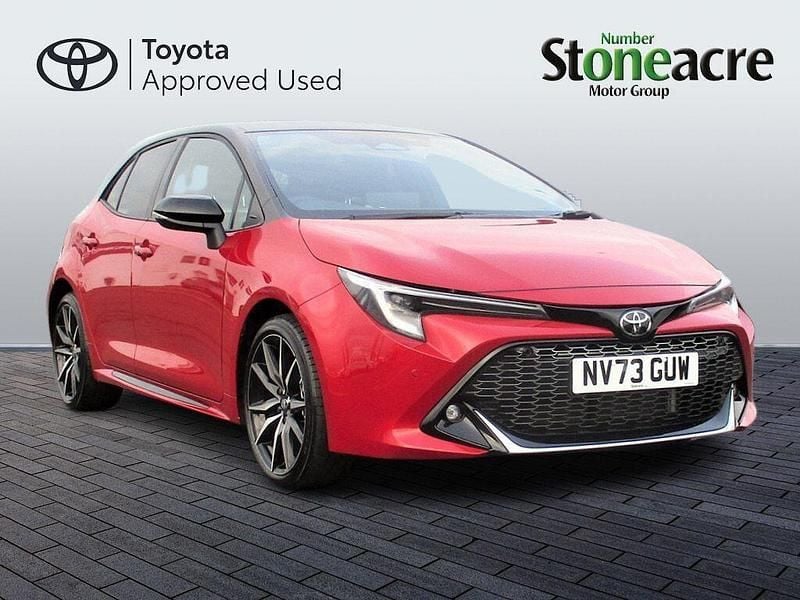 Red/black Used 2023 Toyota Corolla Sport Hatchback | £22,750 (Fair price) - Image 1/2