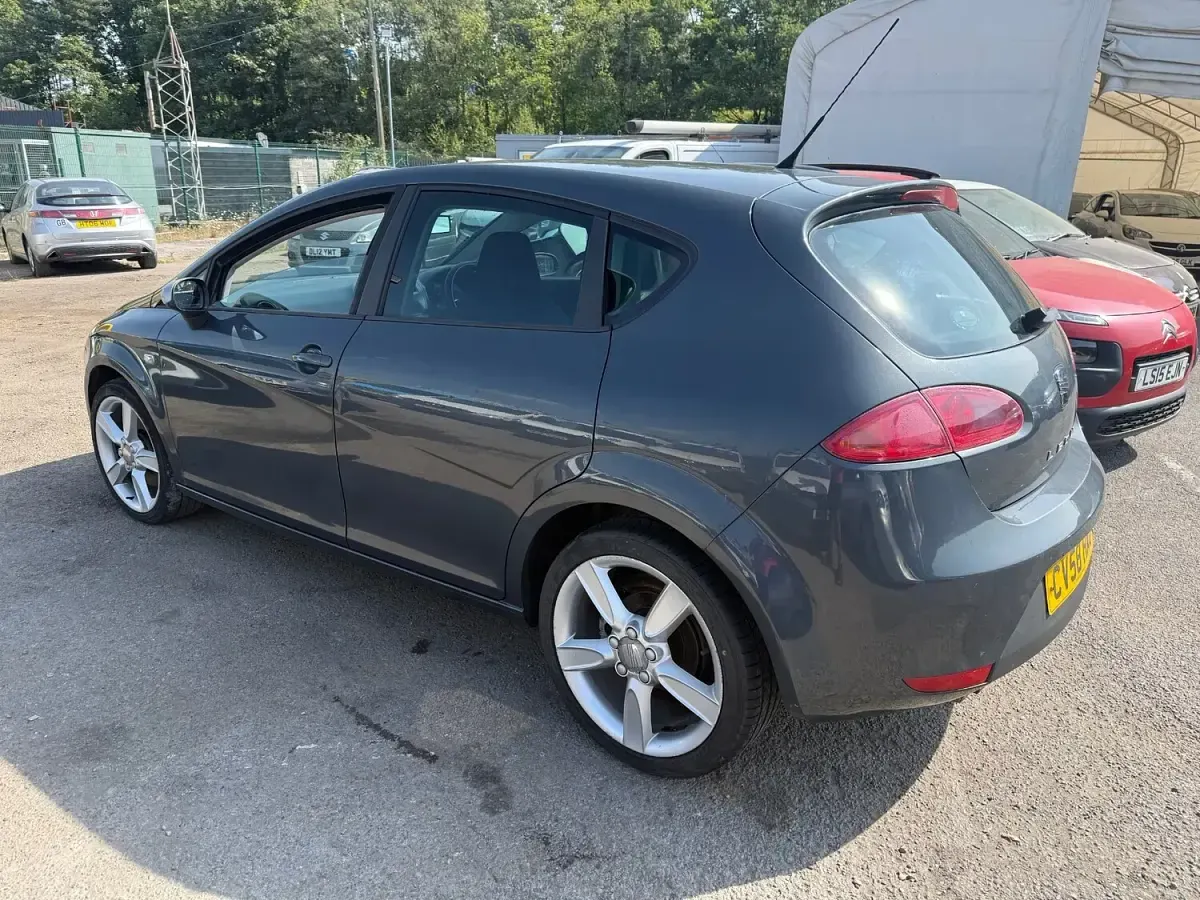 Used Seat Leon FR 2008 Grey Hatchback
