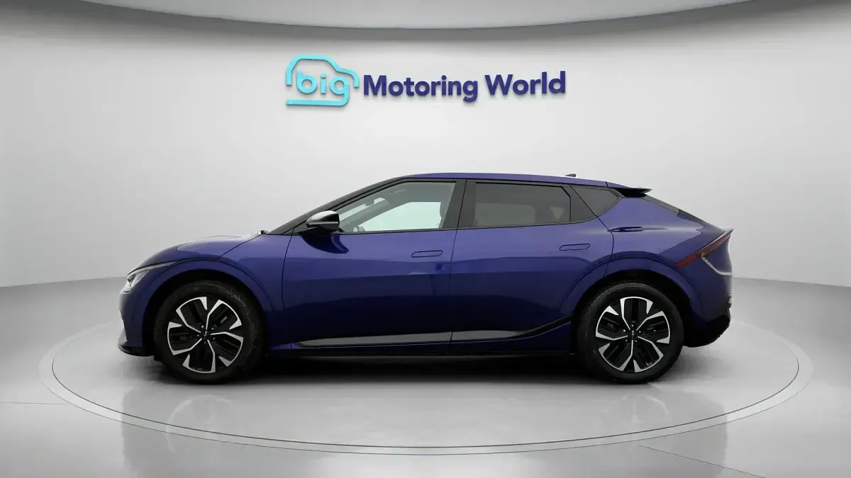 Begagnad Kia EV6 GT-Line 167 kW (228 HK) 2022 Blå SUV