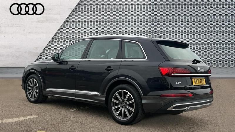 Used Audi Q7 Sport 286 HP (210 kW) 2021 Black SUV
