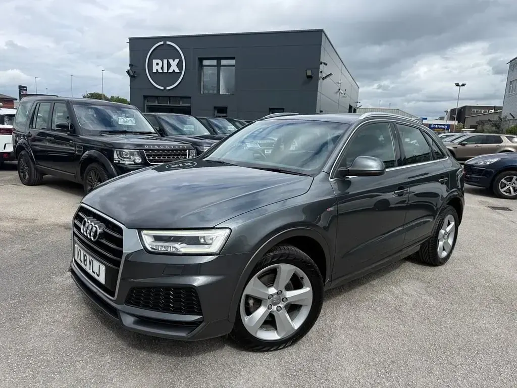 Używany Audi Q3 S-Line 150 KM (110 kW) 2018 Szary SUV