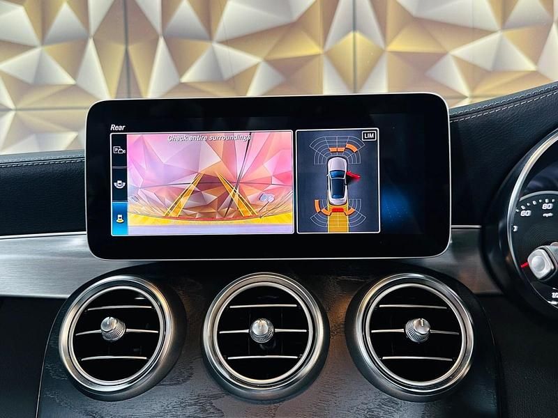 Used Mercedes C200 AMG line 2019 White Cabriolet