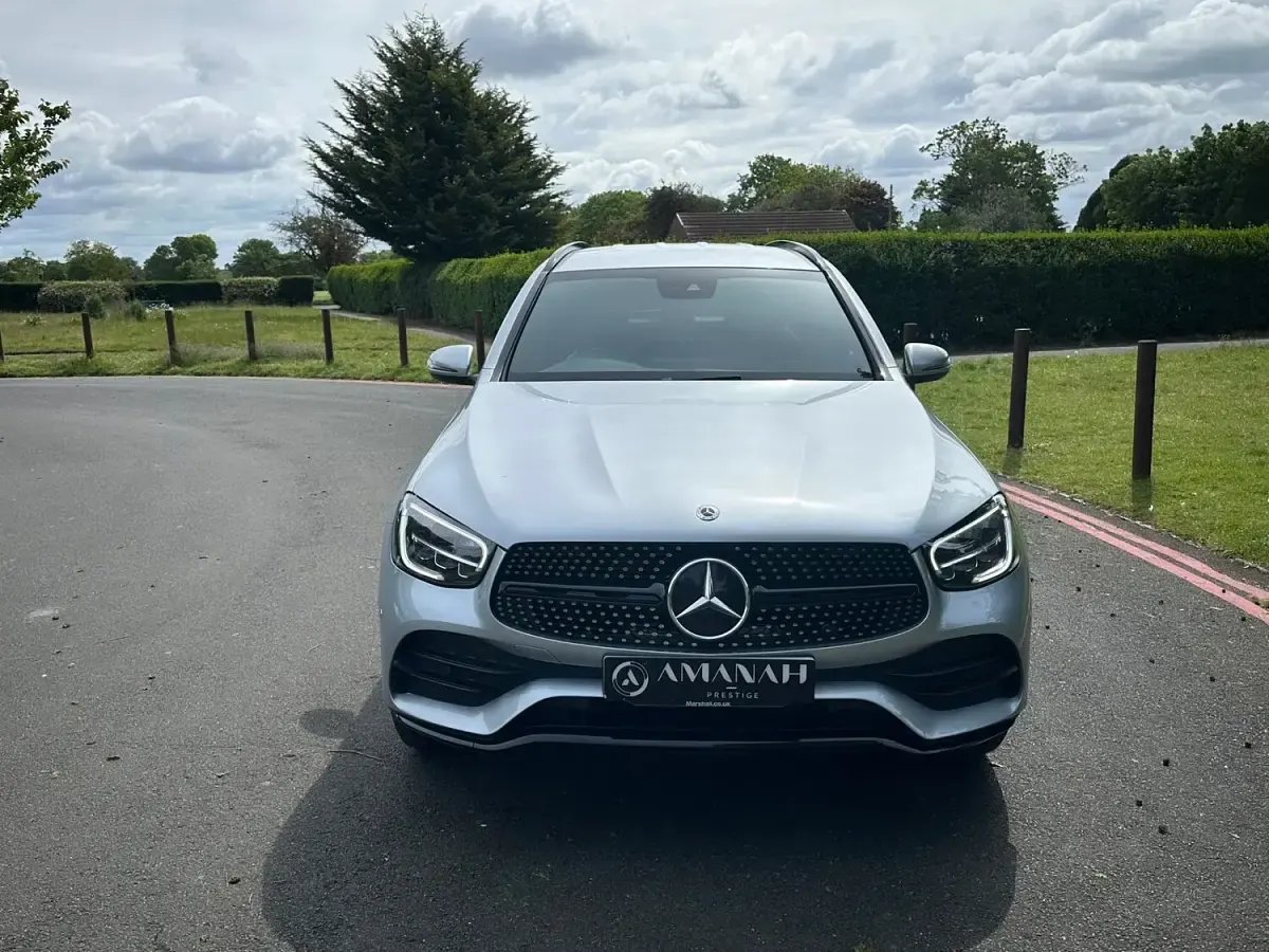 Used Mercedes GLC220 AMG Line Premium 194 HP (142 kW) 2021 Silver SUV