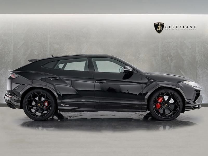 New Lamborghini Urus 2025 Black SUV