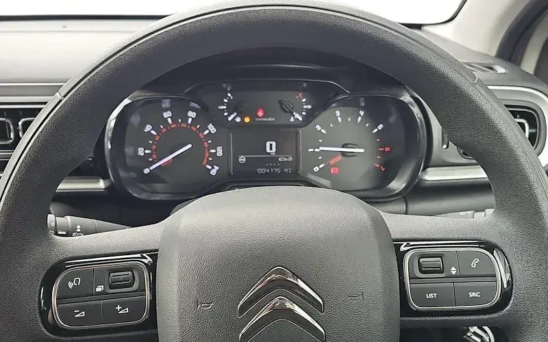 Used Citroën C3 PureTech 83 HP (61 kW) 2024 Grey Hatchback