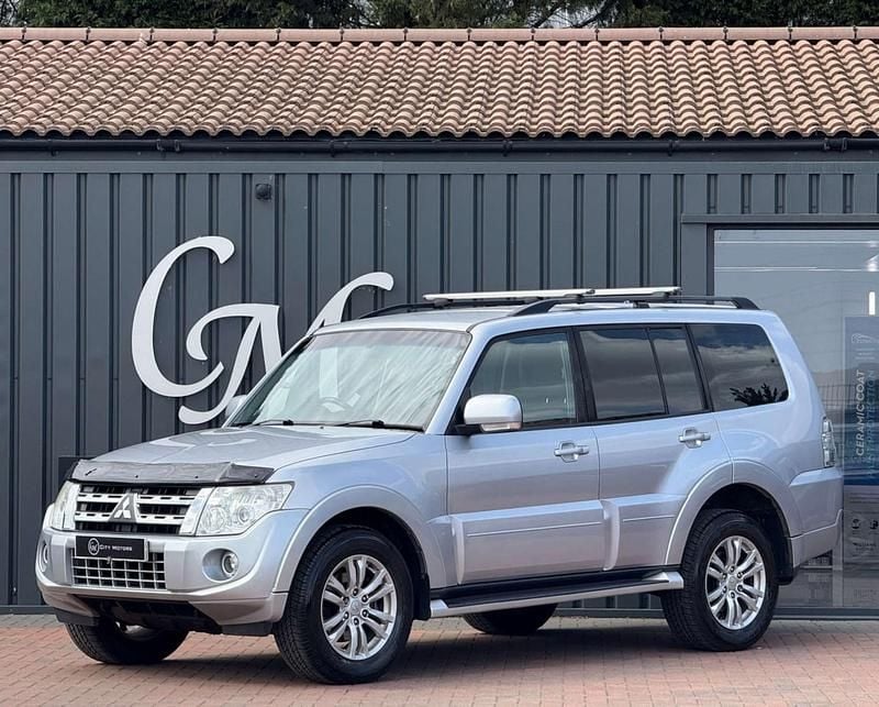 Silver Used 2013 Mitsubishi Shogun SUV | £10,290 (Super price) - Image 1/4