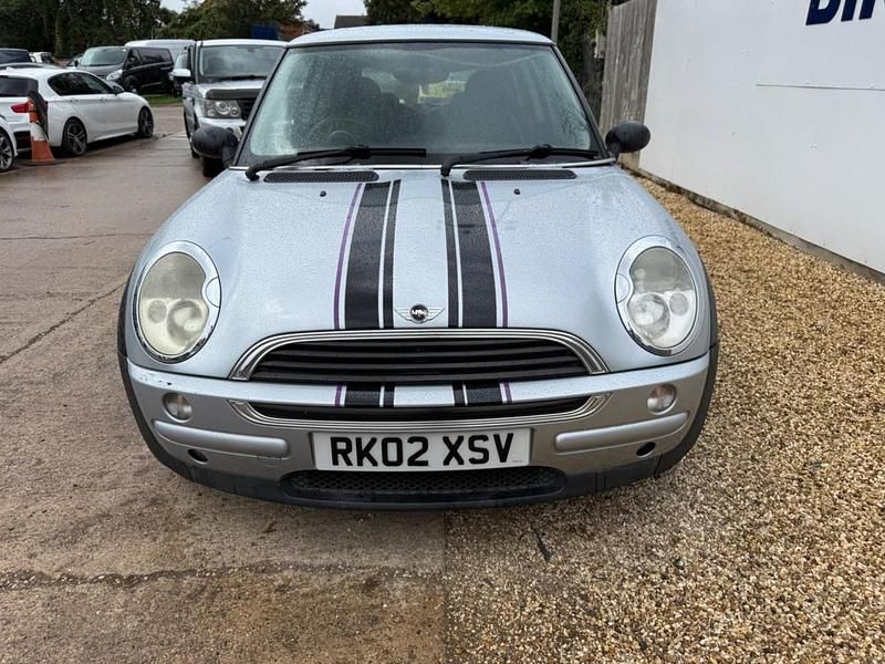 Used Mini ONE Hatch 90 HP (66 kW) 2002 Silver Hatchback